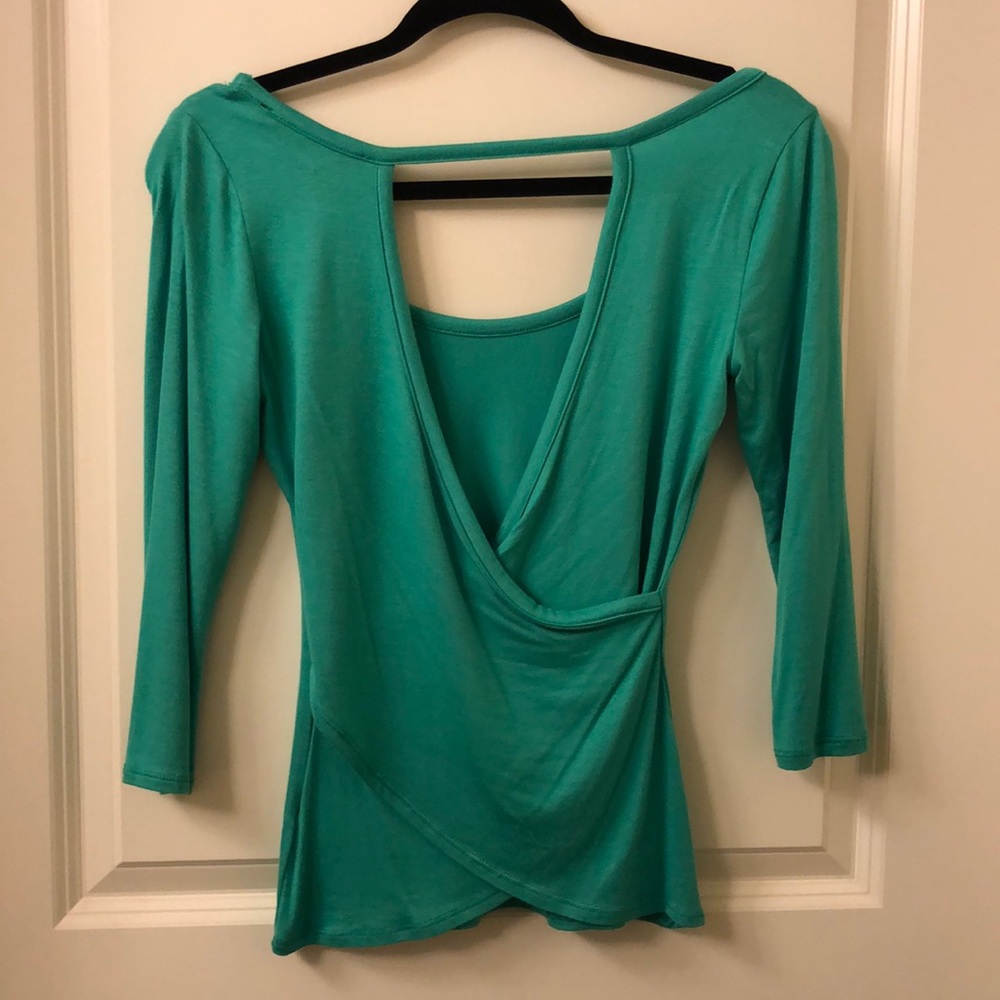 Top by Guess - Picture 2 of 3